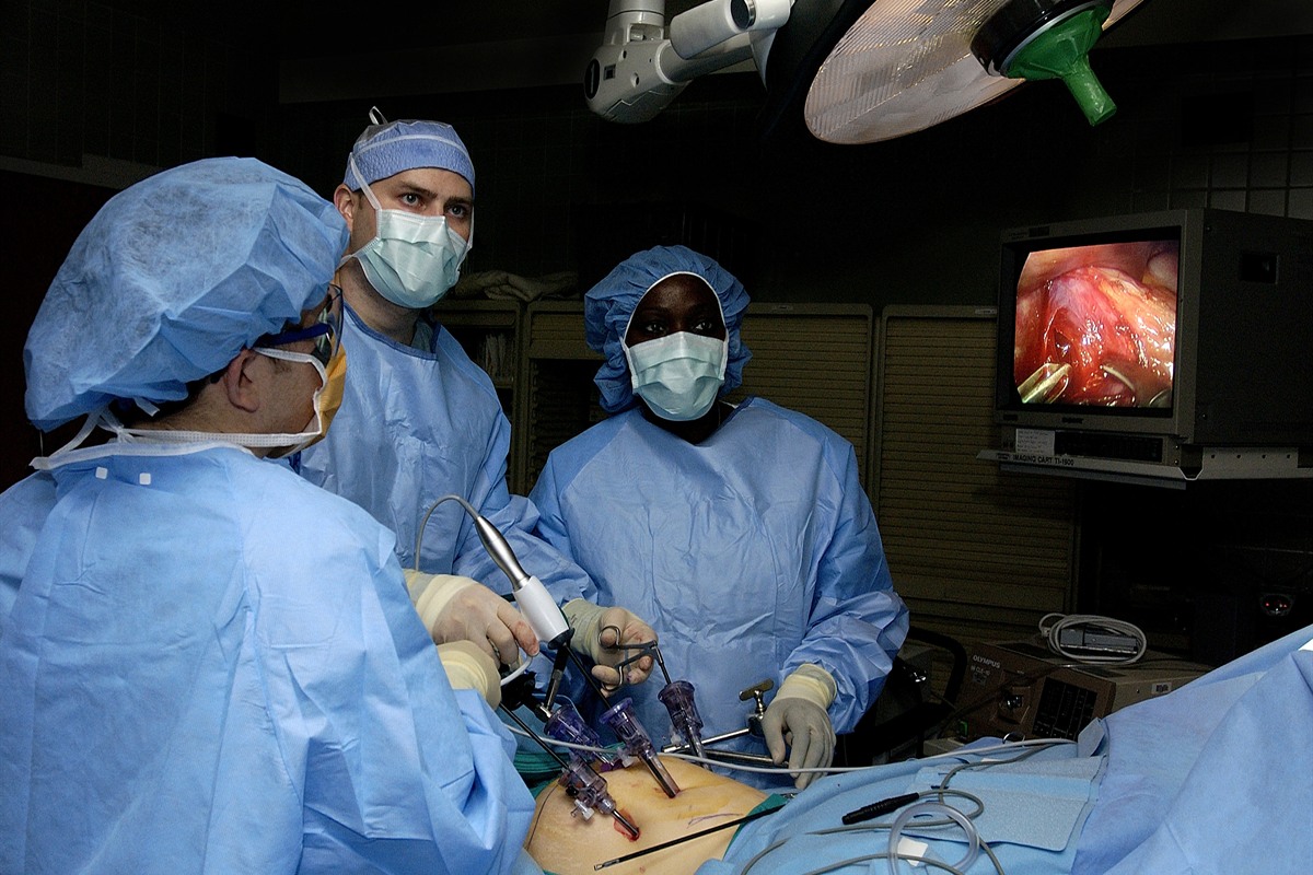 Laparoscopic Gallbladder Removal Surgery at IIGU Hospitals Bangalore